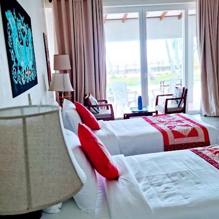 Arhimser Villa-Superb 4 Bedroom Beachfront For 8 In Ranna, Tangalle, Bb, Pool, Free Pick Up For 7 Night Stays Arriving Together, Serviced, Taxes Included ภายนอก รูปภาพ