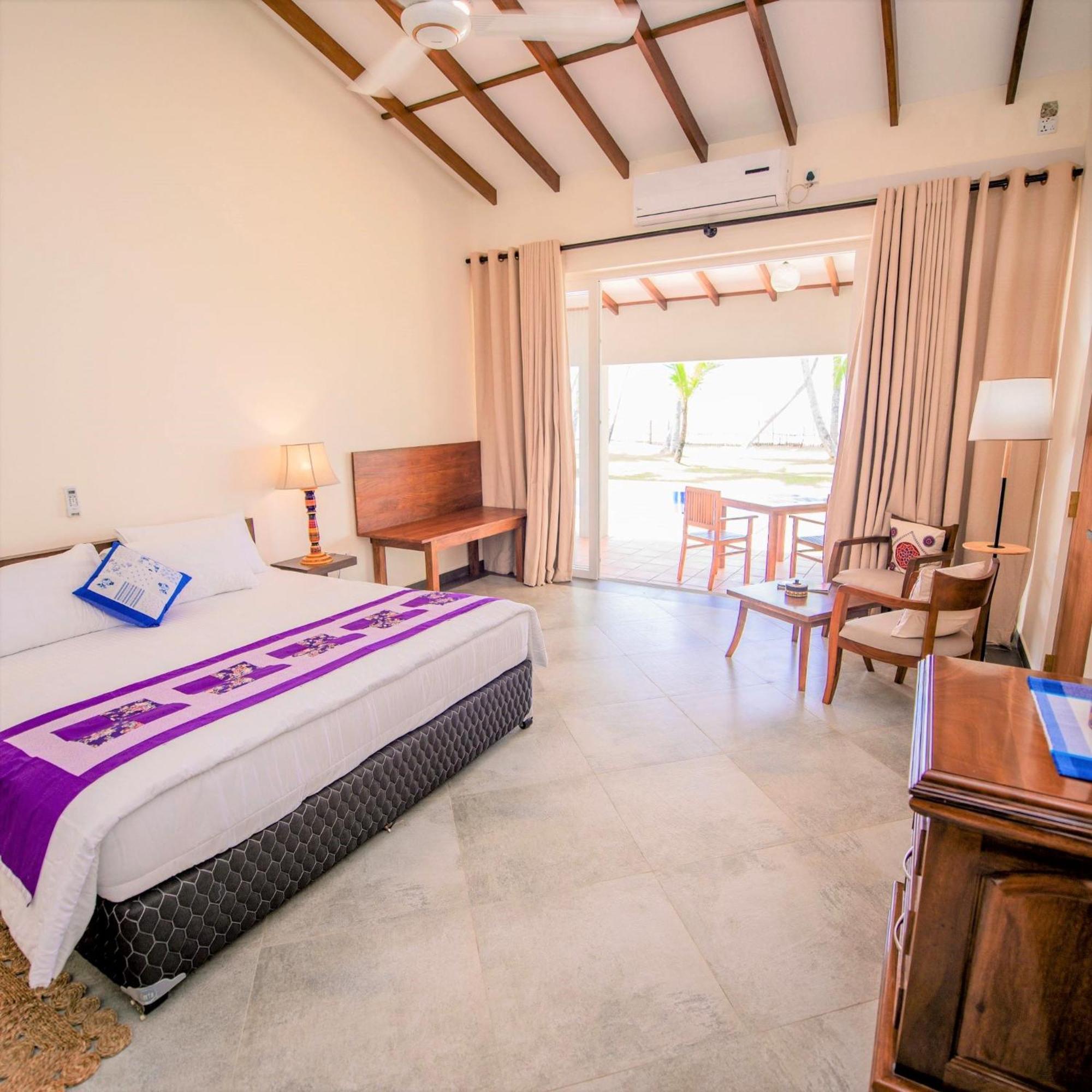 Arhimser Villa-Superb 4 Bedroom Beachfront For 8 In Ranna, Tangalle, Bb, Pool, Free Pick Up For 7 Night Stays Arriving Together, Serviced, Taxes Included ภายนอก รูปภาพ