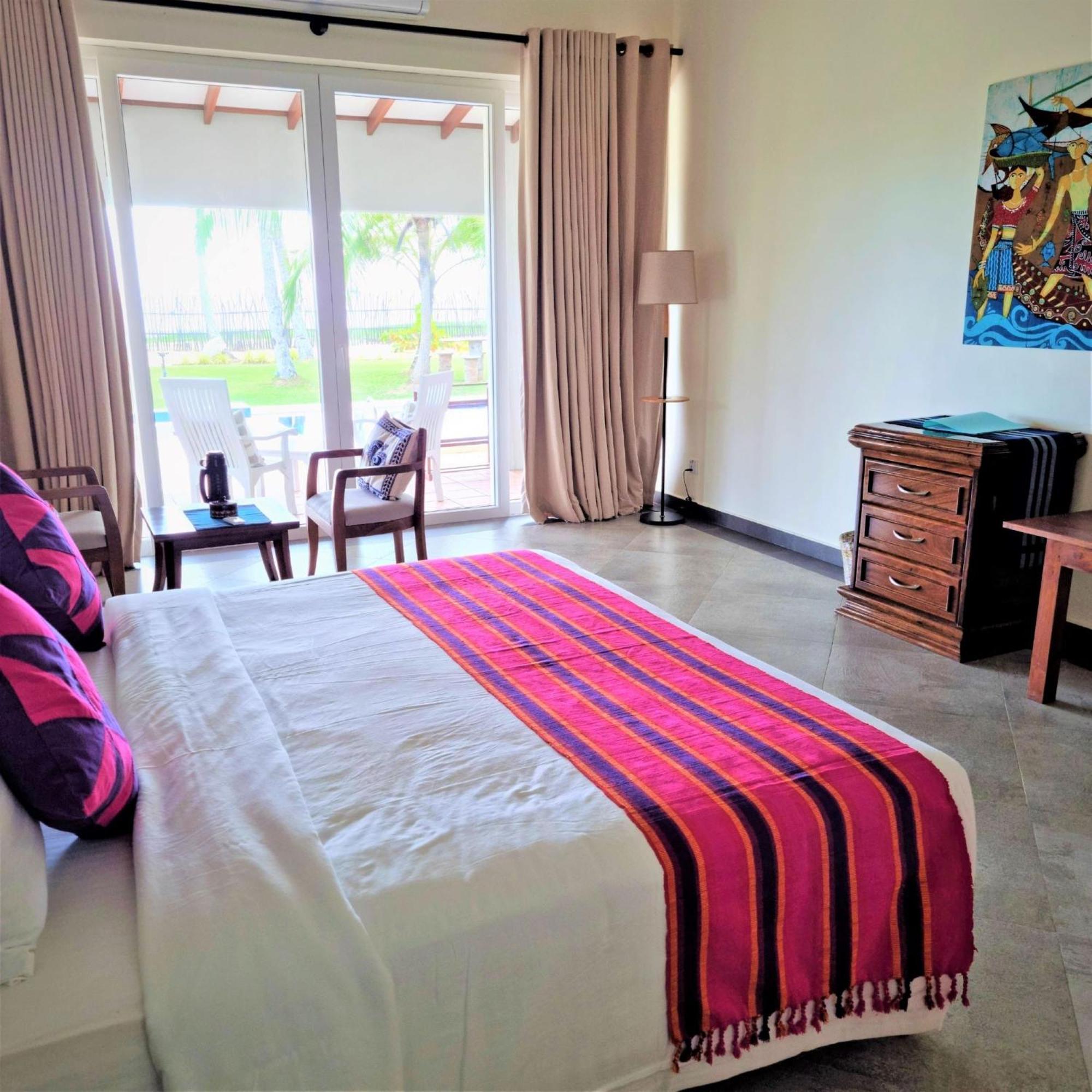 Arhimser Villa-Superb 4 Bedroom Beachfront For 8 In Ranna, Tangalle, Bb, Pool, Free Pick Up For 7 Night Stays Arriving Together, Serviced, Taxes Included ภายนอก รูปภาพ