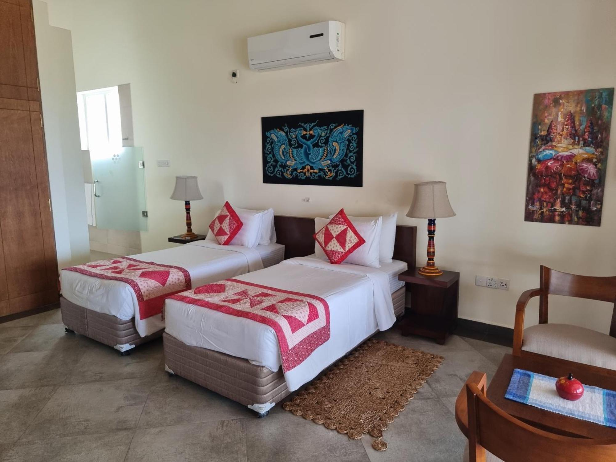 Arhimser Villa-Superb 4 Bedroom Beachfront For 8 In Ranna, Tangalle, Bb, Pool, Free Pick Up For 7 Night Stays Arriving Together, Serviced, Taxes Included ภายนอก รูปภาพ