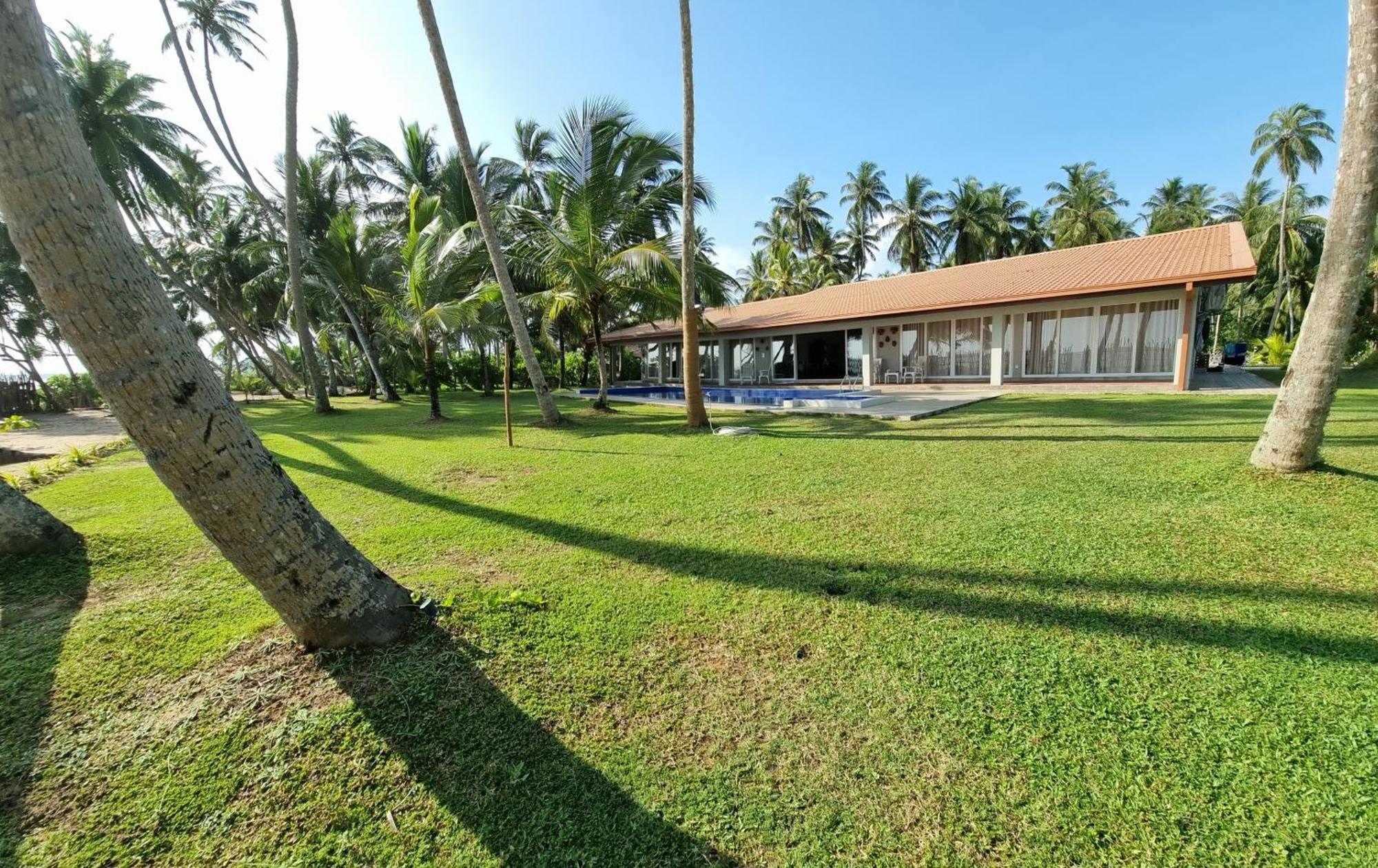 Arhimser Villa-Superb 4 Bedroom Beachfront For 8 In Ranna, Tangalle, Bb, Pool, Free Pick Up For 7 Night Stays Arriving Together, Serviced, Taxes Included ห้อง รูปภาพ