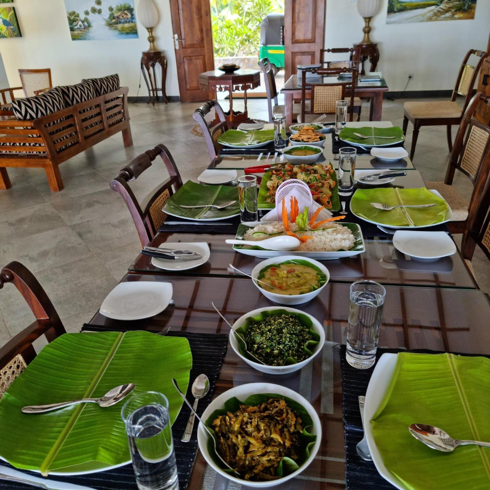 Arhimser Villa-Superb 4 Bedroom Beachfront For 8 In Ranna, Tangalle, Bb, Pool, Free Pick Up For 7 Night Stays Arriving Together, Serviced, Taxes Included ภายนอก รูปภาพ