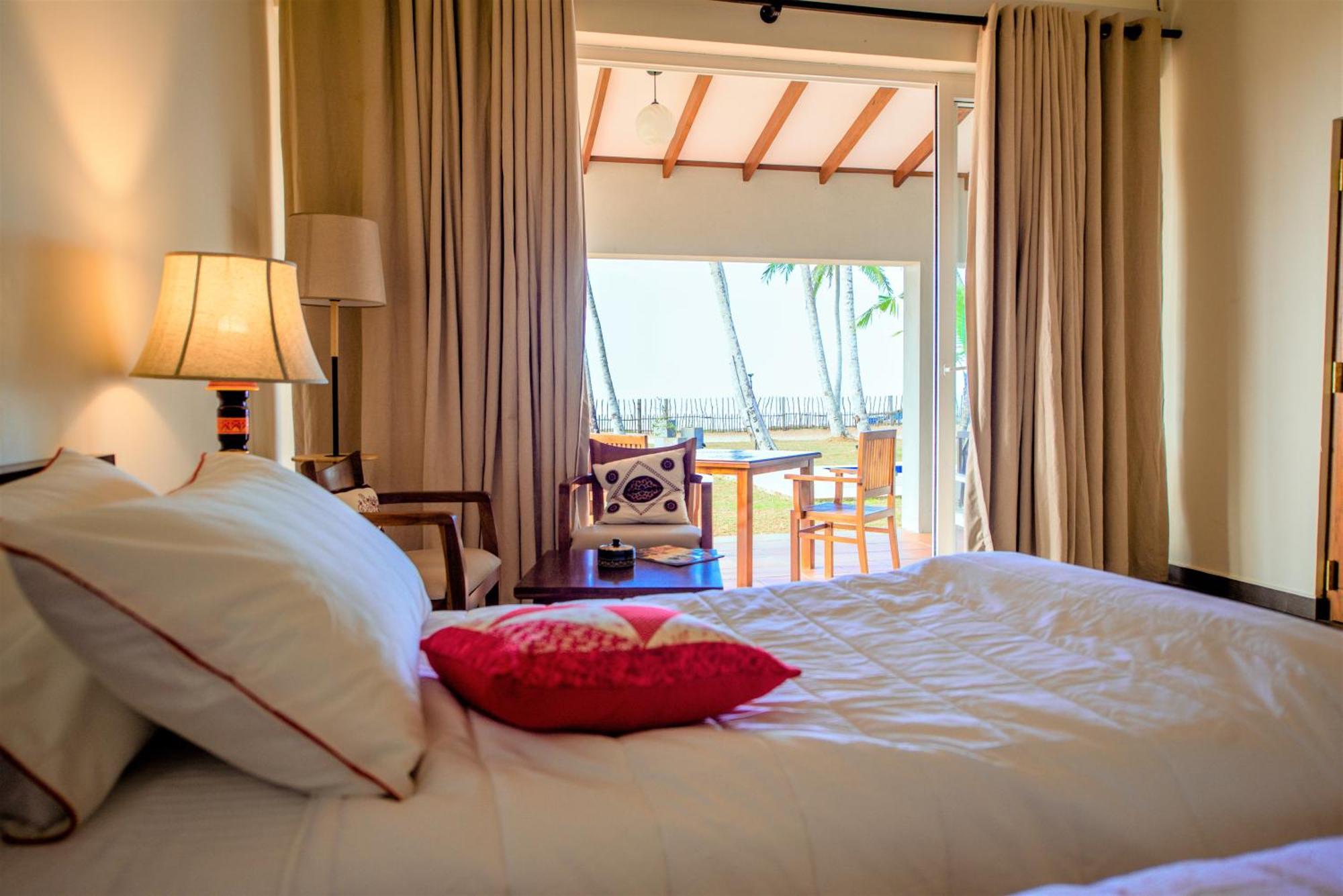 Arhimser Villa-Superb 4 Bedroom Beachfront For 8 In Ranna, Tangalle, Bb, Pool, Free Pick Up For 7 Night Stays Arriving Together, Serviced, Taxes Included ภายนอก รูปภาพ