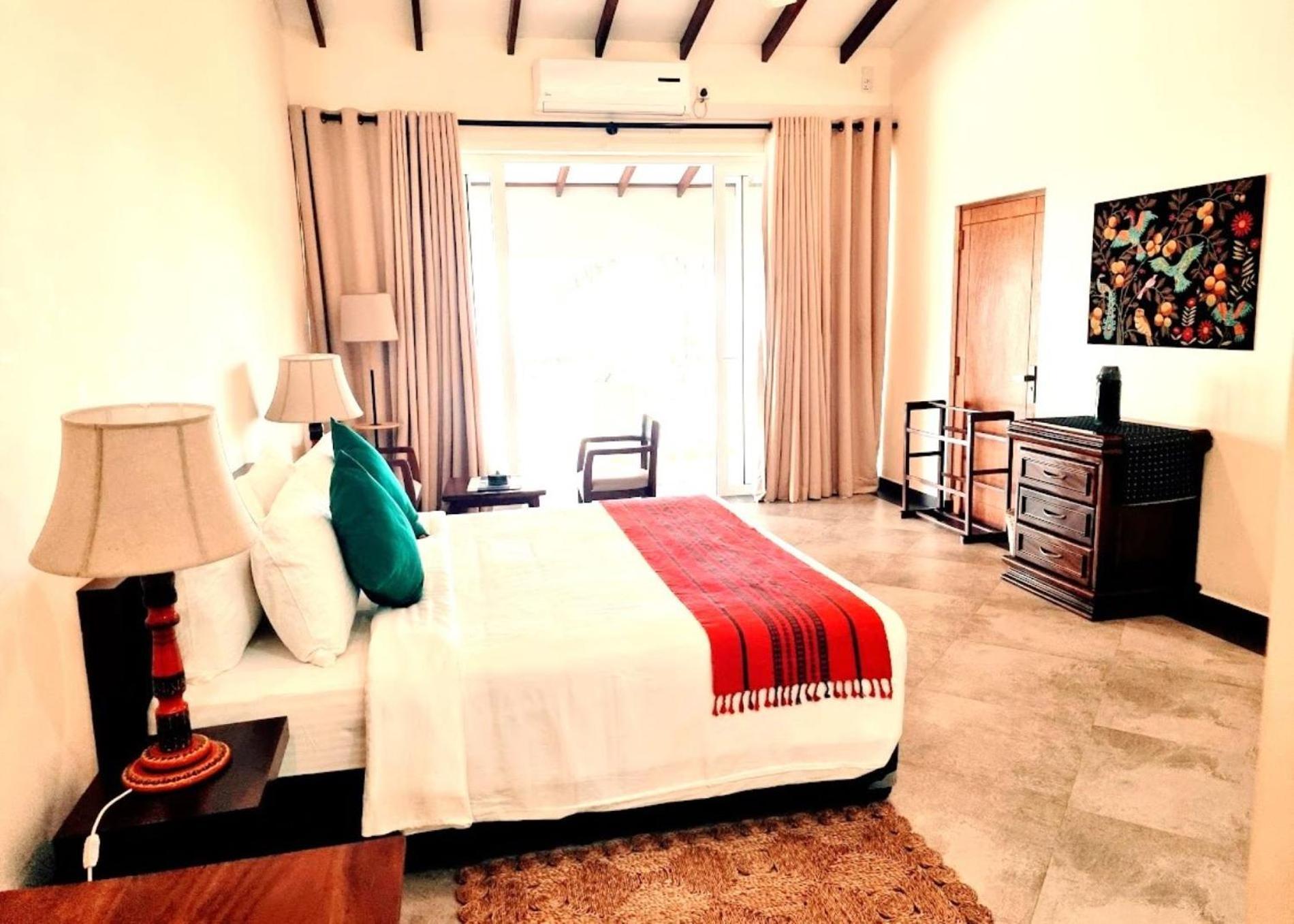 Arhimser Villa-Superb 4 Bedroom Beachfront For 8 In Ranna, Tangalle, Bb, Pool, Free Pick Up For 7 Night Stays Arriving Together, Serviced, Taxes Included ภายนอก รูปภาพ