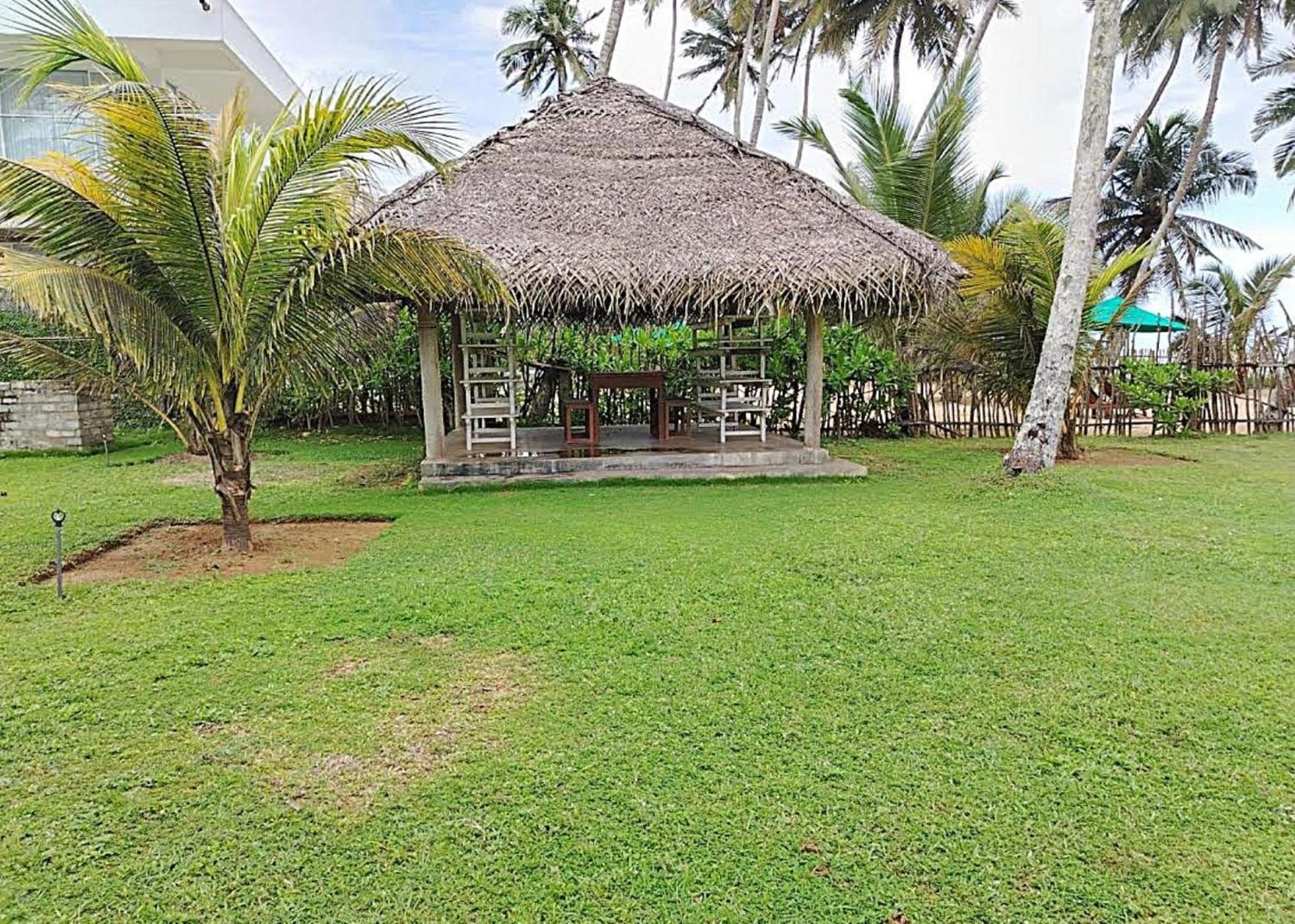 Arhimser Villa-Superb 4 Bedroom Beachfront For 8 In Ranna, Tangalle, Bb, Pool, Free Pick Up For 7 Night Stays Arriving Together, Serviced, Taxes Included ภายนอก รูปภาพ